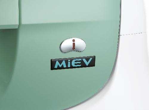 Mitsubishi i-MiEV, prime immagini