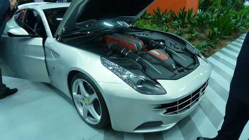 Ferrari FF: presentazione ufficiale a Maranello