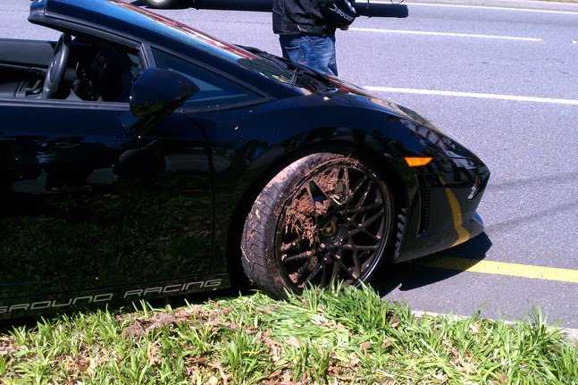 Distruggere una Lamborghini a 30 km/h