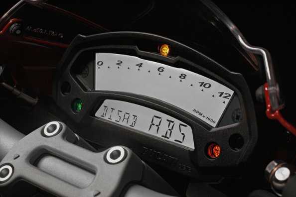 Ducati Monster 1100 EVO