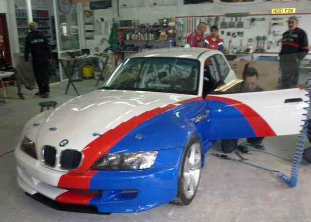 Bmw Z3 M Coupé spinta dal motore della M5