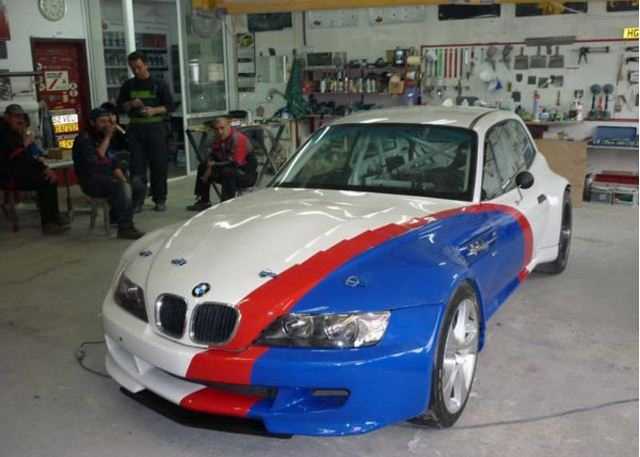 Bmw Z3 M Coupé spinta dal motore della M5