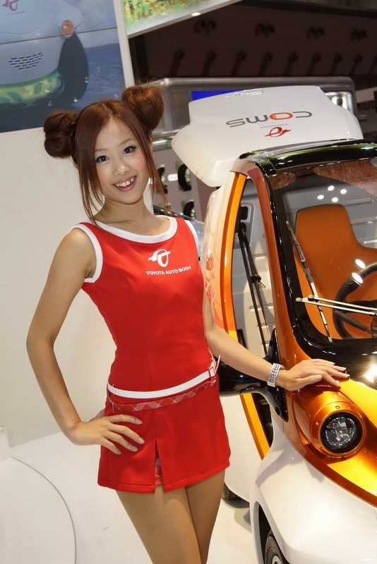 Le ragazze del Salone di Tokyo 2011