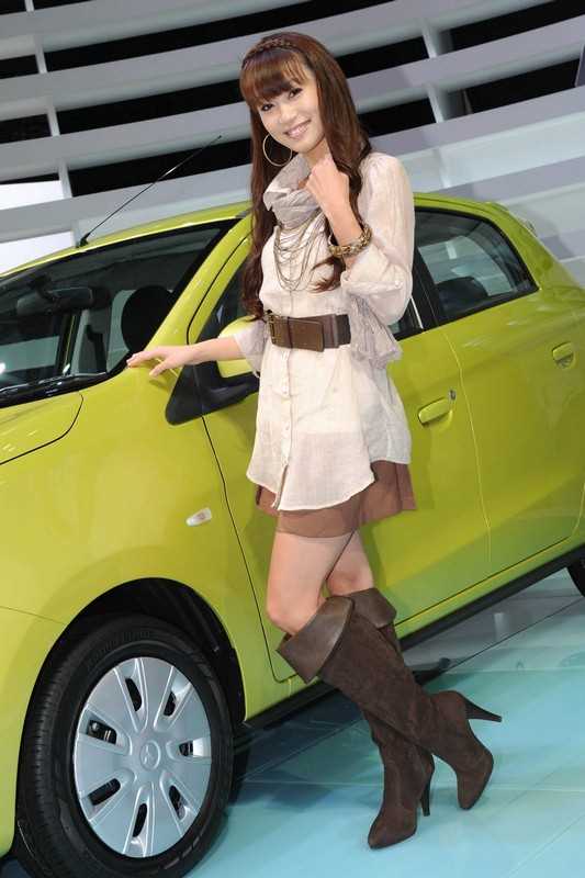 Le ragazze del Salone di Tokyo 2011