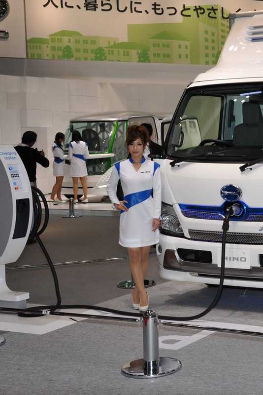 Le ragazze del Salone di Tokyo 2011