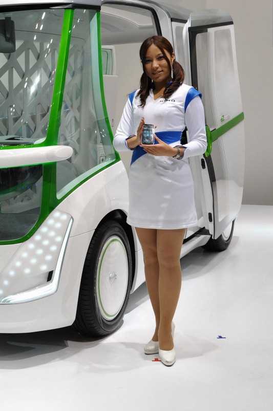 Le ragazze del Salone di Tokyo 2011