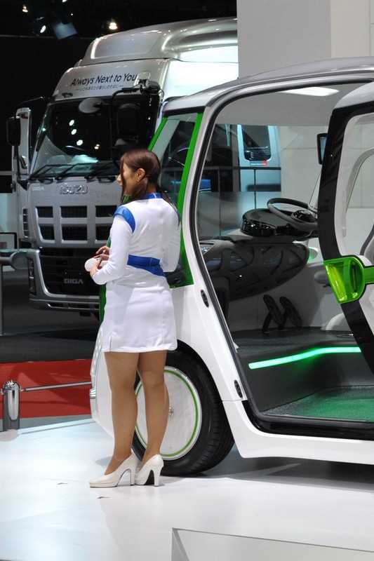 Le ragazze del Salone di Tokyo 2011