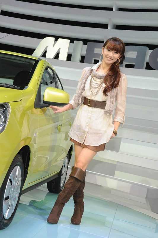 Le ragazze del Salone di Tokyo 2011