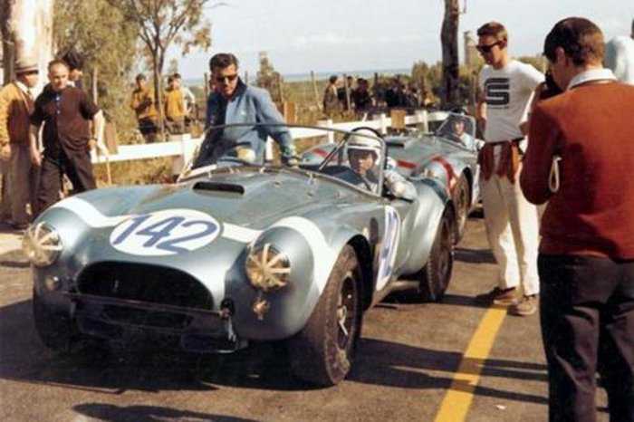 AC Shelby Cobra: la storia
