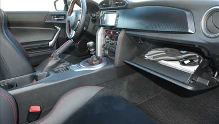 Toyota GT86: la prova in pista