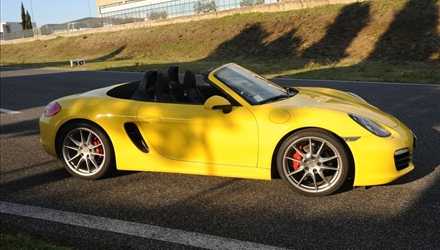 Porsche Boxster S: la prova su strada e in pista