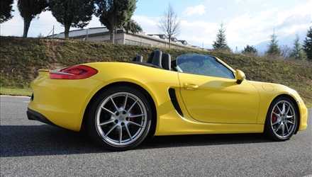 Porsche Boxster S: la prova su strada e in pista