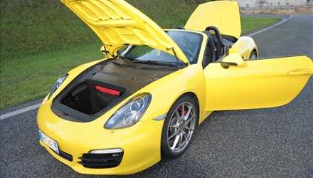 Porsche Boxster S: la prova su strada e in pista