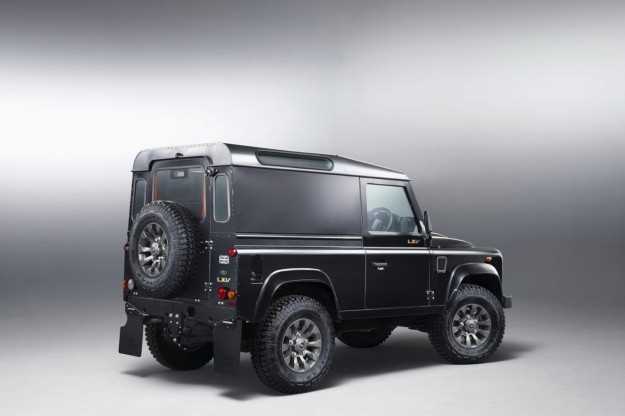 Land Rover Defender Special Edition LXV