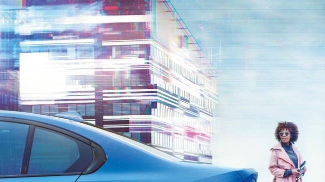 Nuova Bmw Serie 3: nuovi teaser ufficiali