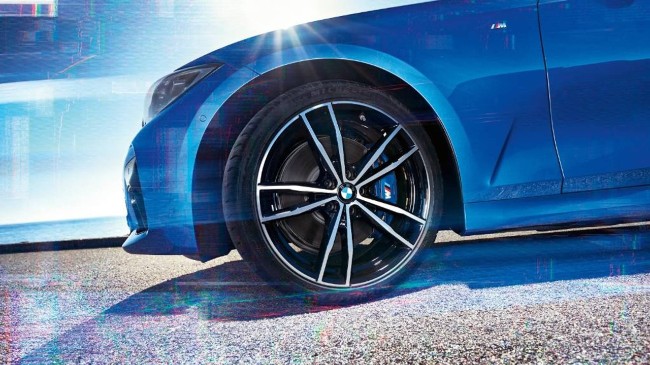 Nuova Bmw Serie 3: nuovi teaser ufficiali