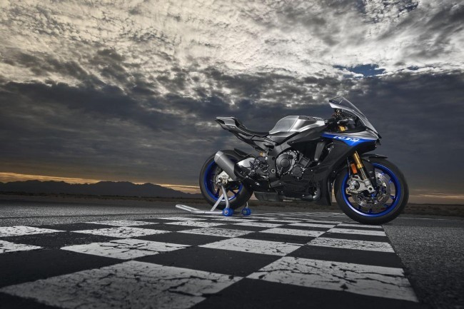 Yamaha YZF-R1M 2019