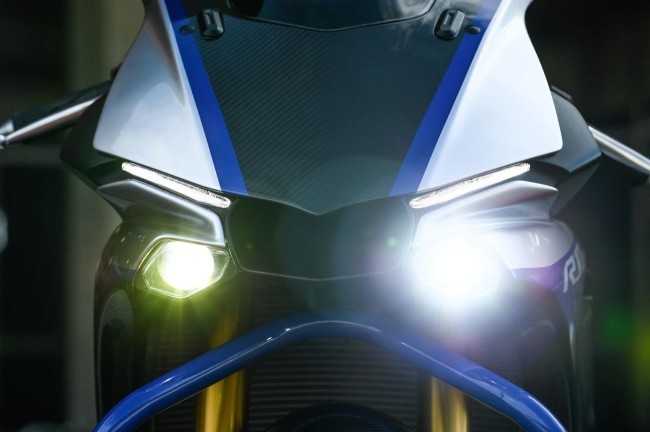 Yamaha YZF-R1M 2019