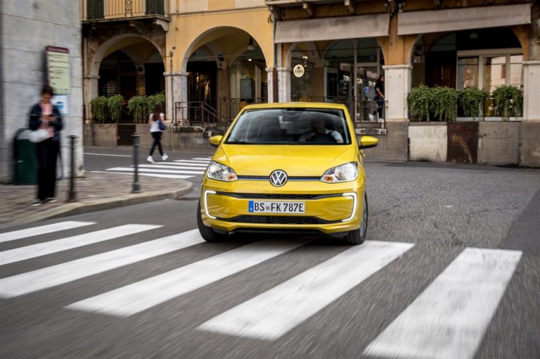 Volkswagen e-Up! 2020: nuove immagini ufficiali