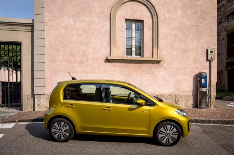 Volkswagen e-Up! 2020: nuove immagini ufficiali