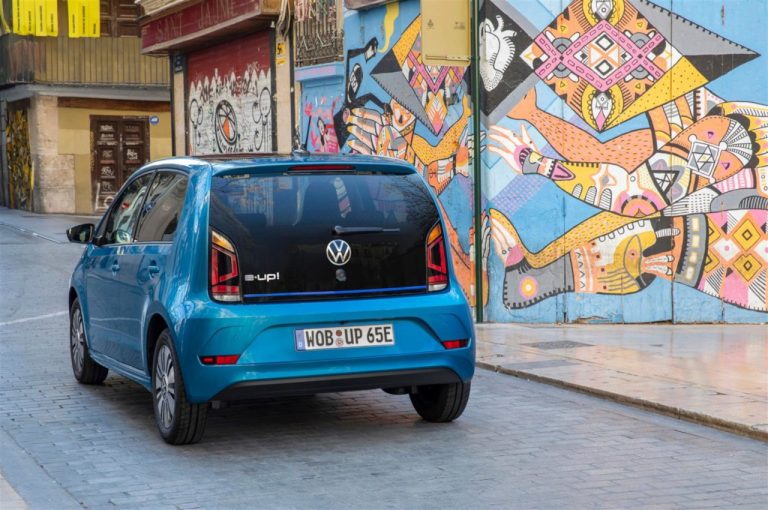 Volkswagen e-Up! 2020: nuove immagini ufficiali