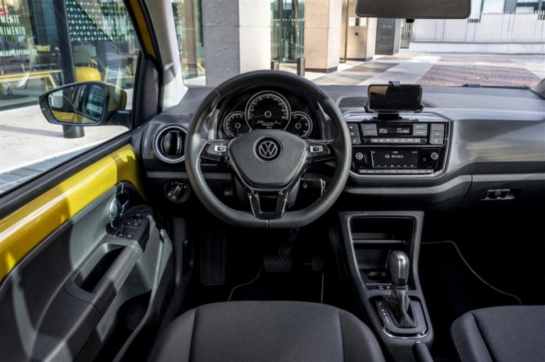 Volkswagen e-Up! 2020: nuove immagini ufficiali