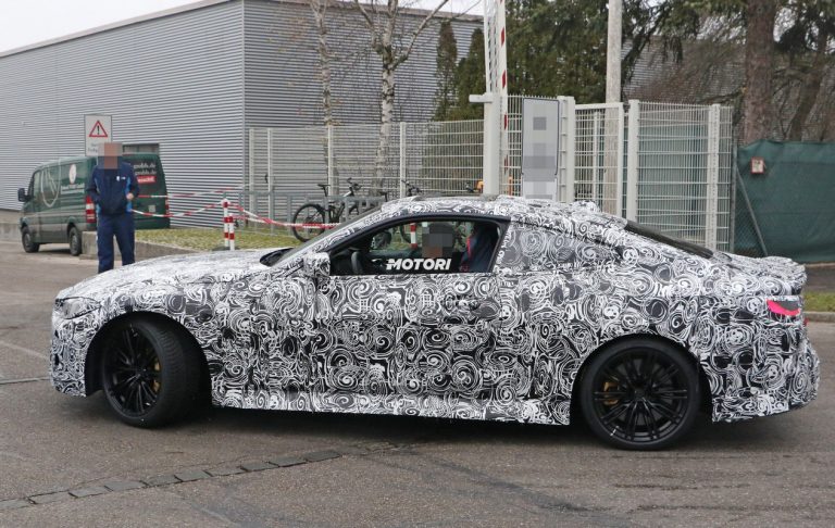 BMW M4 Coupé 2020, le foto spia