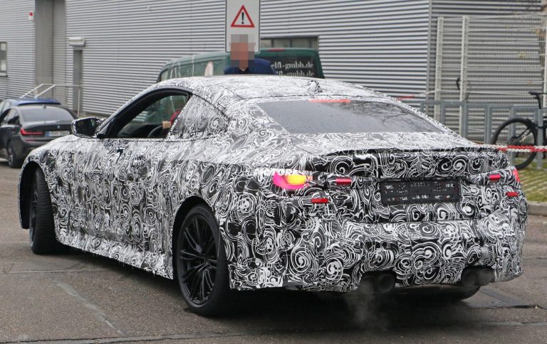 BMW M4 Coupé 2020, le foto spia