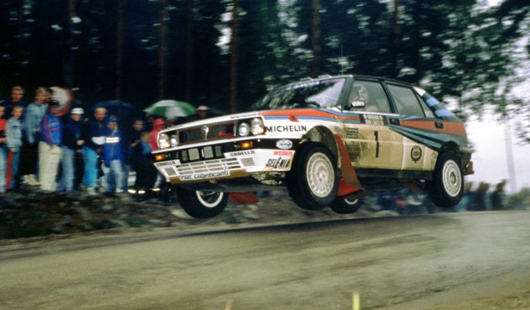 Lancia Delta HF Integrale: immagini ufficiali