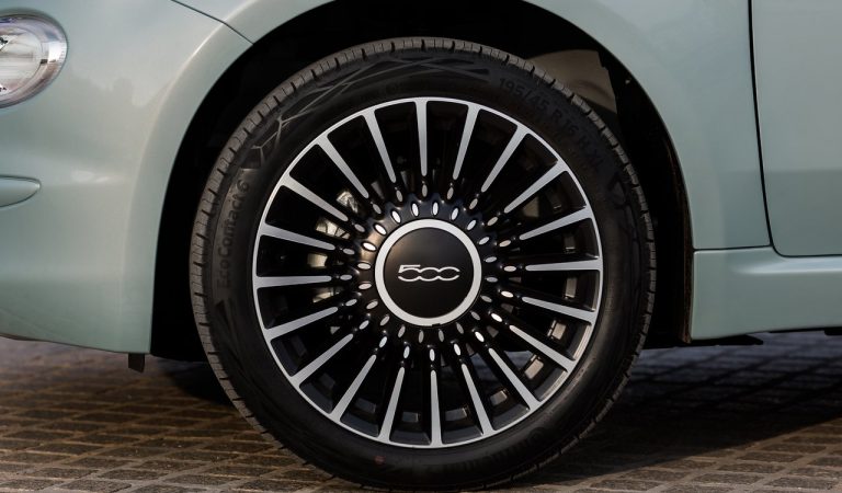Fiat 500 Hybrid: foto ufficiali