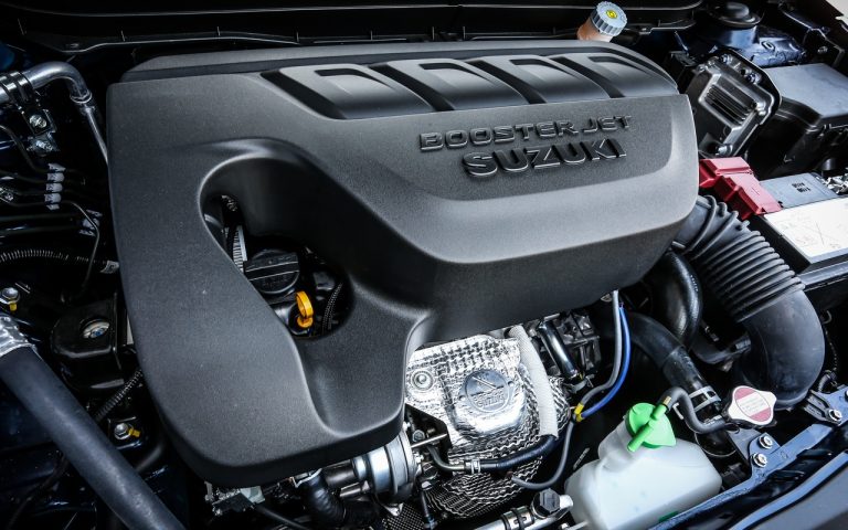 Suzuki S-Cross Hybrid 2020: le immagini ufficiali