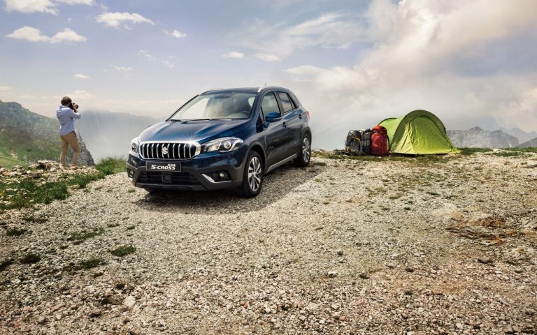 Suzuki S-Cross Hybrid 2020: le immagini ufficiali
