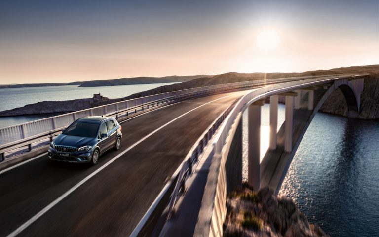 Suzuki S-Cross Hybrid 2020: le immagini ufficiali