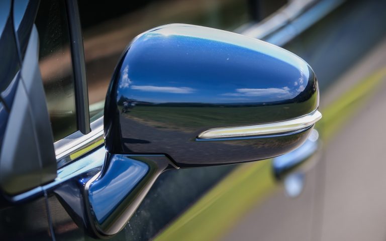 Suzuki S-Cross Hybrid 2020: le immagini ufficiali