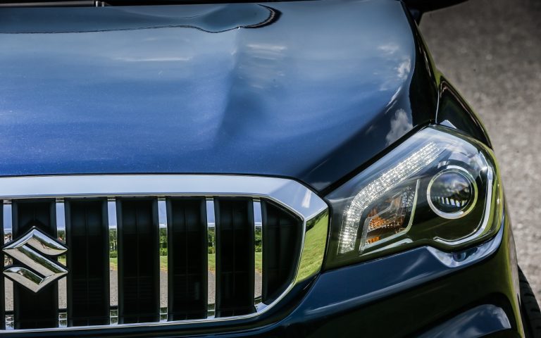 Suzuki S-Cross Hybrid 2020: le immagini ufficiali