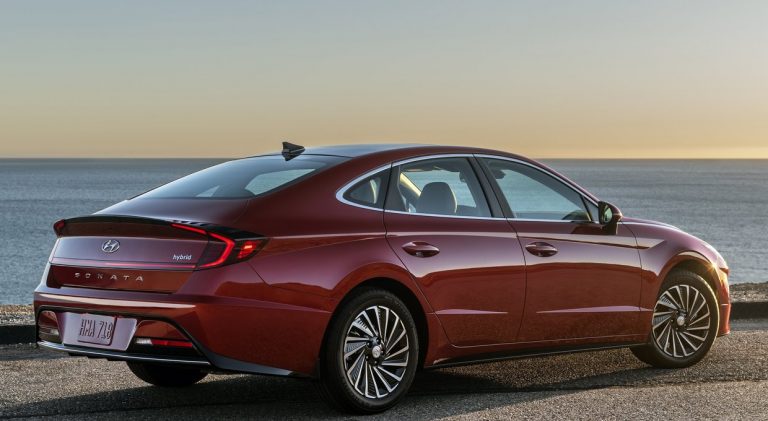 Hyundai Sonata: la nuova berlina ibrida a Chicago