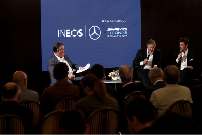 F1: la livrea Mercedes-AMG 2020