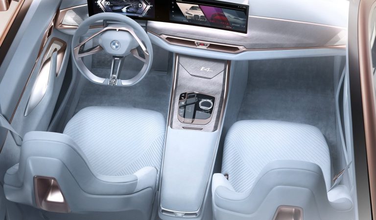 Bmw i4 Concept: immagini ufficiali