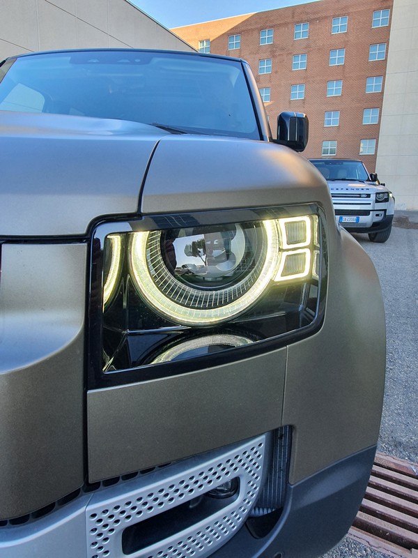 Land Rover Defender 2020: primo contatto