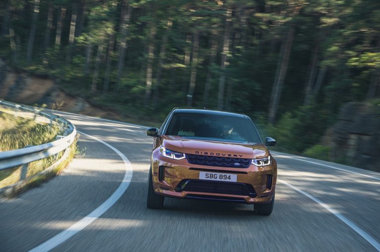 Range Rover Evoque 2021 e Land Rover Discovery Sport 2021