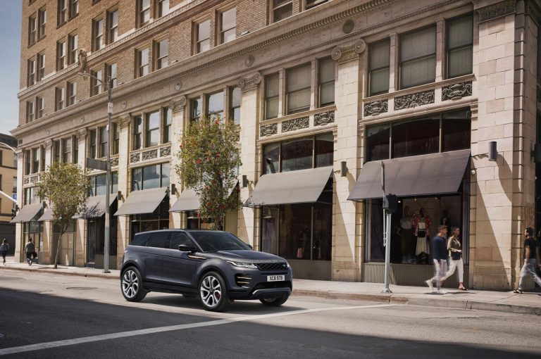 Range Rover Evoque 2021 e Land Rover Discovery Sport 2021