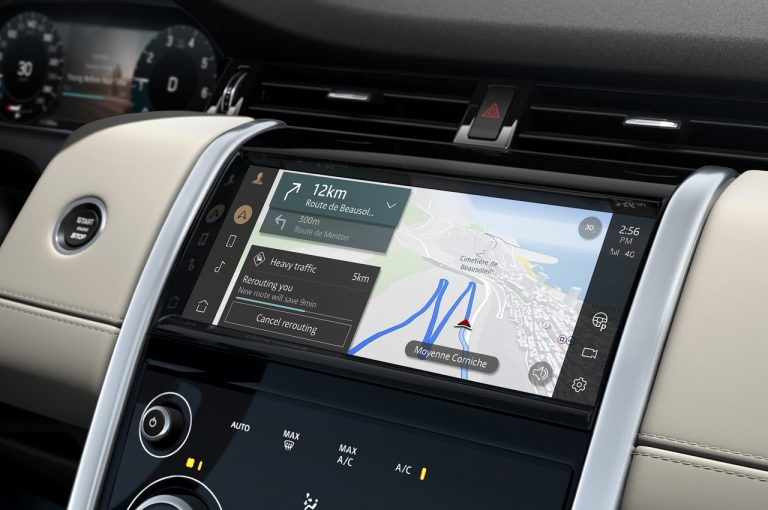 Range Rover Evoque 2021 e Land Rover Discovery Sport 2021