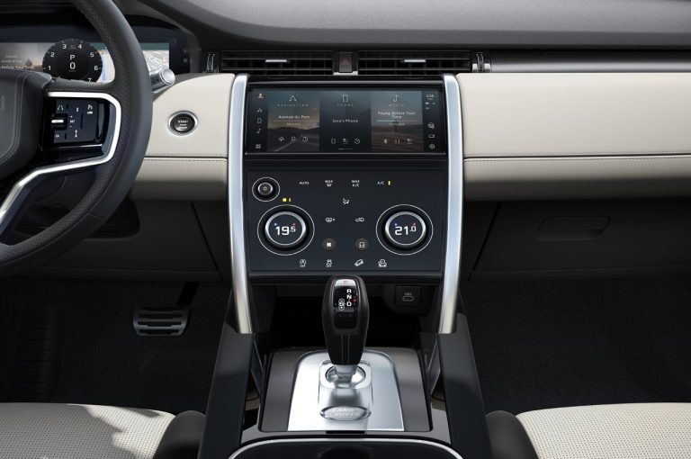 Range Rover Evoque 2021 e Land Rover Discovery Sport 2021