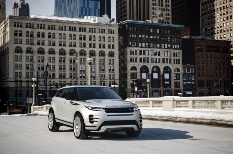 Range Rover Evoque 2021 e Land Rover Discovery Sport 2021