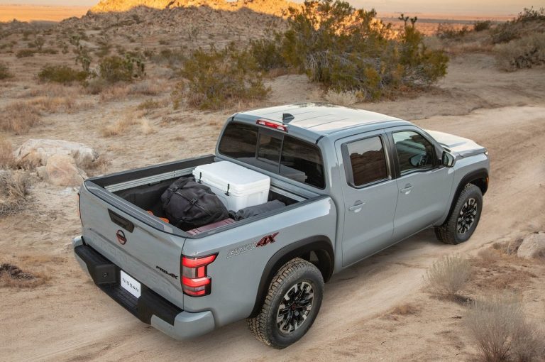 Nissan Frontier 2021: immagini ufficiali