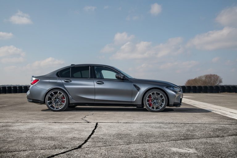 Bmw M3 e Bmw M4 con nuovo sistema M xDrive: immagini ufficiali