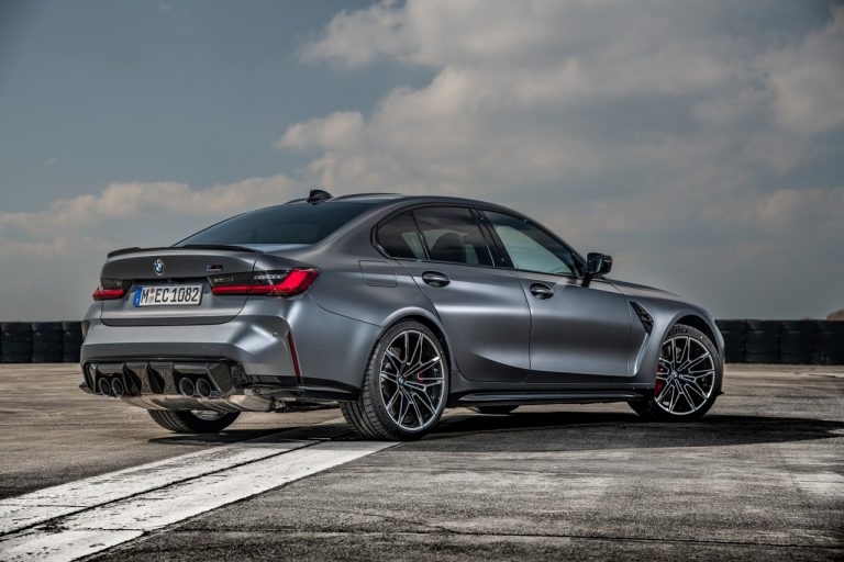 Bmw M3 e Bmw M4 con nuovo sistema M xDrive: immagini ufficiali