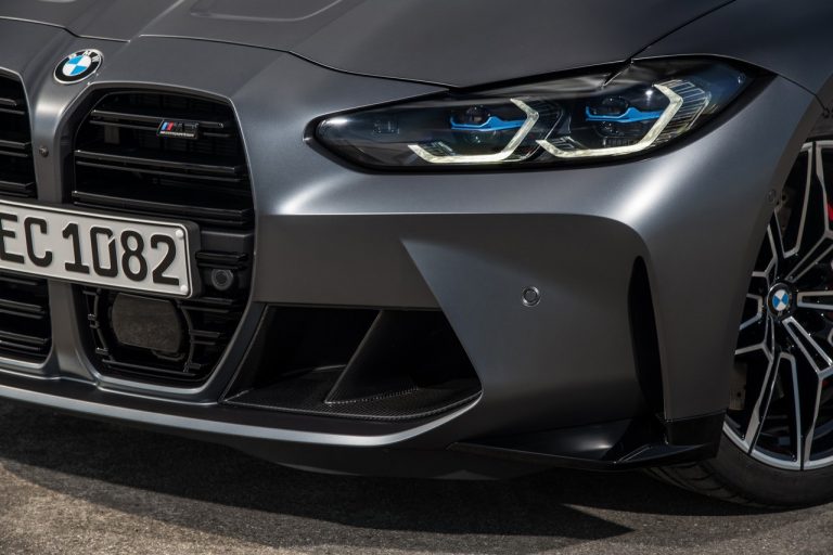 Bmw M3 e Bmw M4 con nuovo sistema M xDrive: immagini ufficiali