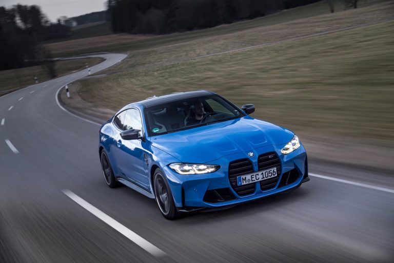 Bmw M3 e Bmw M4 con nuovo sistema M xDrive: immagini ufficiali