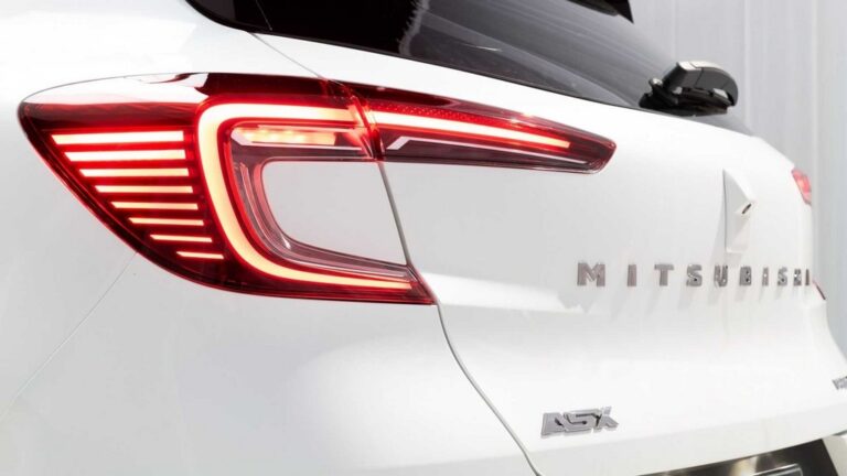 Mitsubishi ASX 2023: le immagini ufficiali